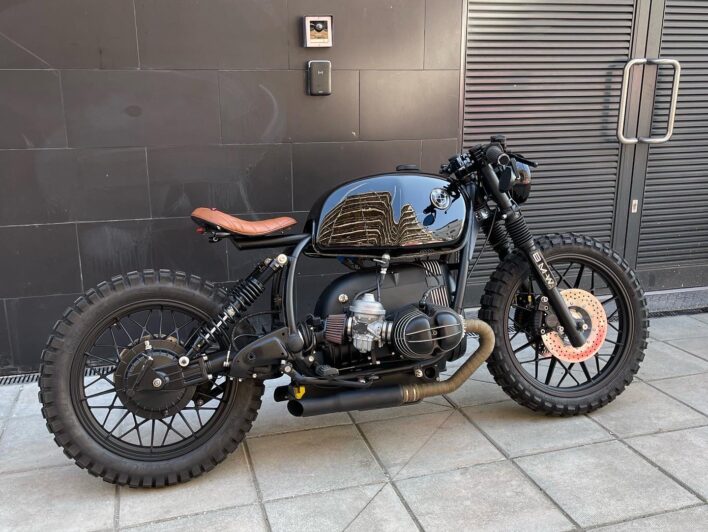 Black Bobber